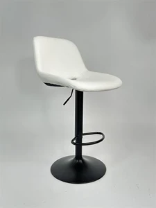 כסא בר מעוצב דגם קנזס דמוי עור צבע לבן