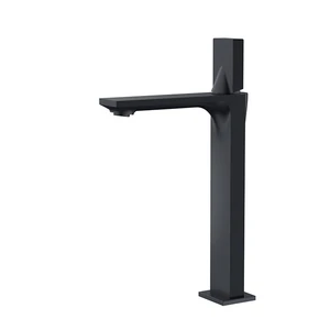 ברז אמבטיה גבוה טיפאני - שחור מט